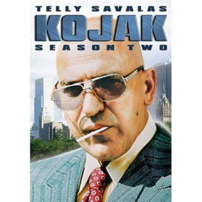  Kojak: Un détective charmeur et une ville plongée dans les ténèbres !